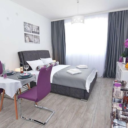 Small Oasis Apartment Тиват Экстерьер фото