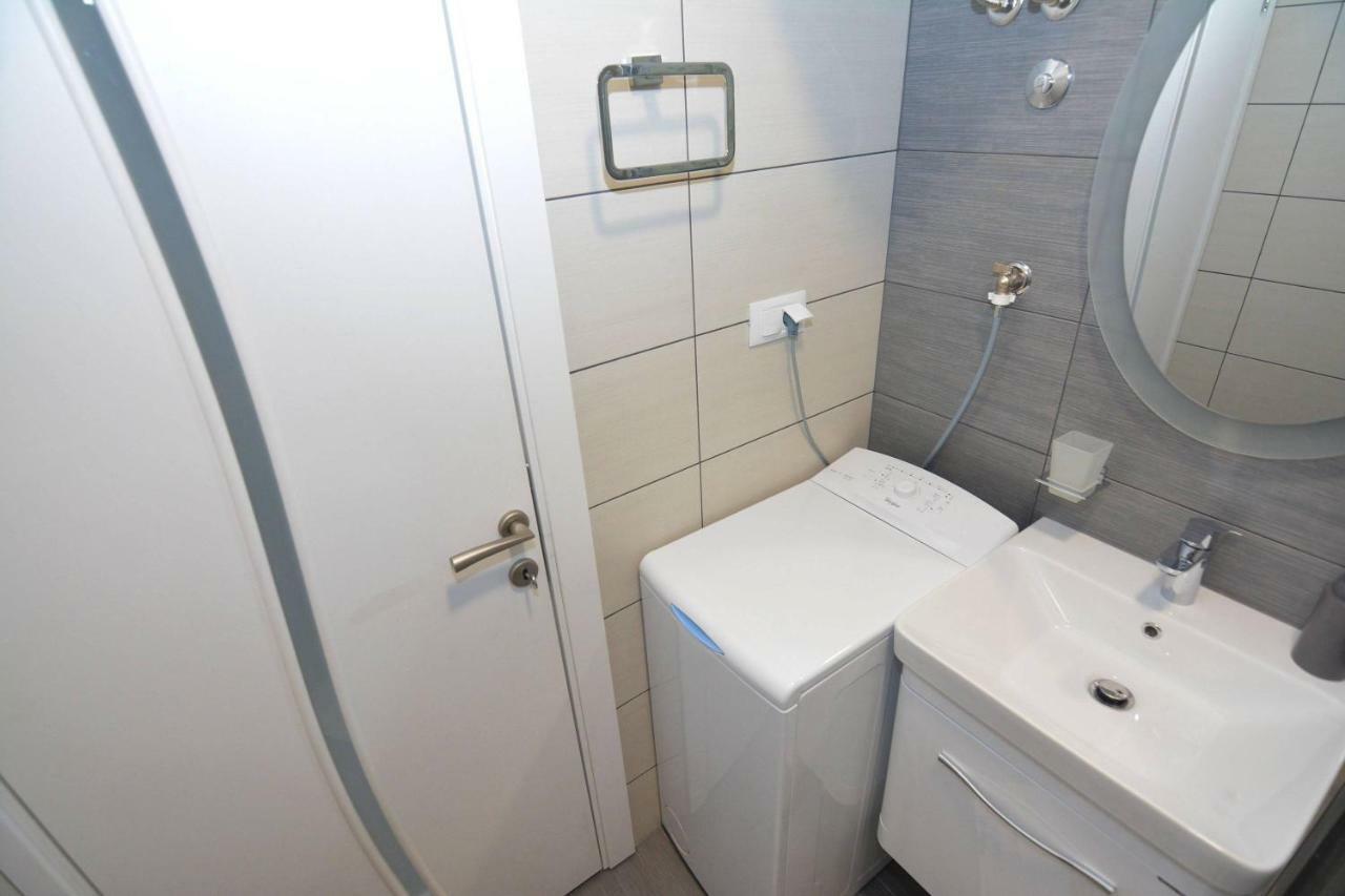 Small Oasis Apartment Тиват Экстерьер фото